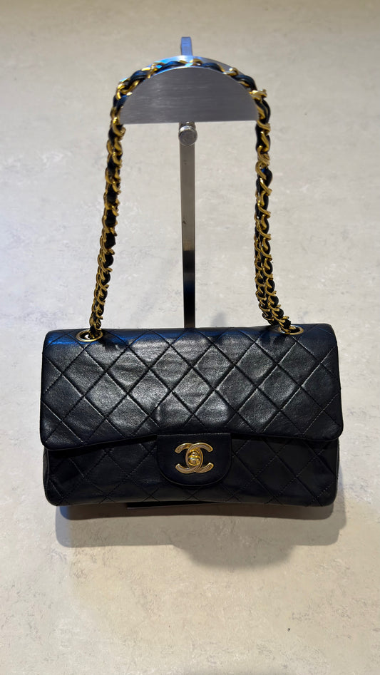 Chanel - Vintage Small Classic Double Flap Bag lambskin