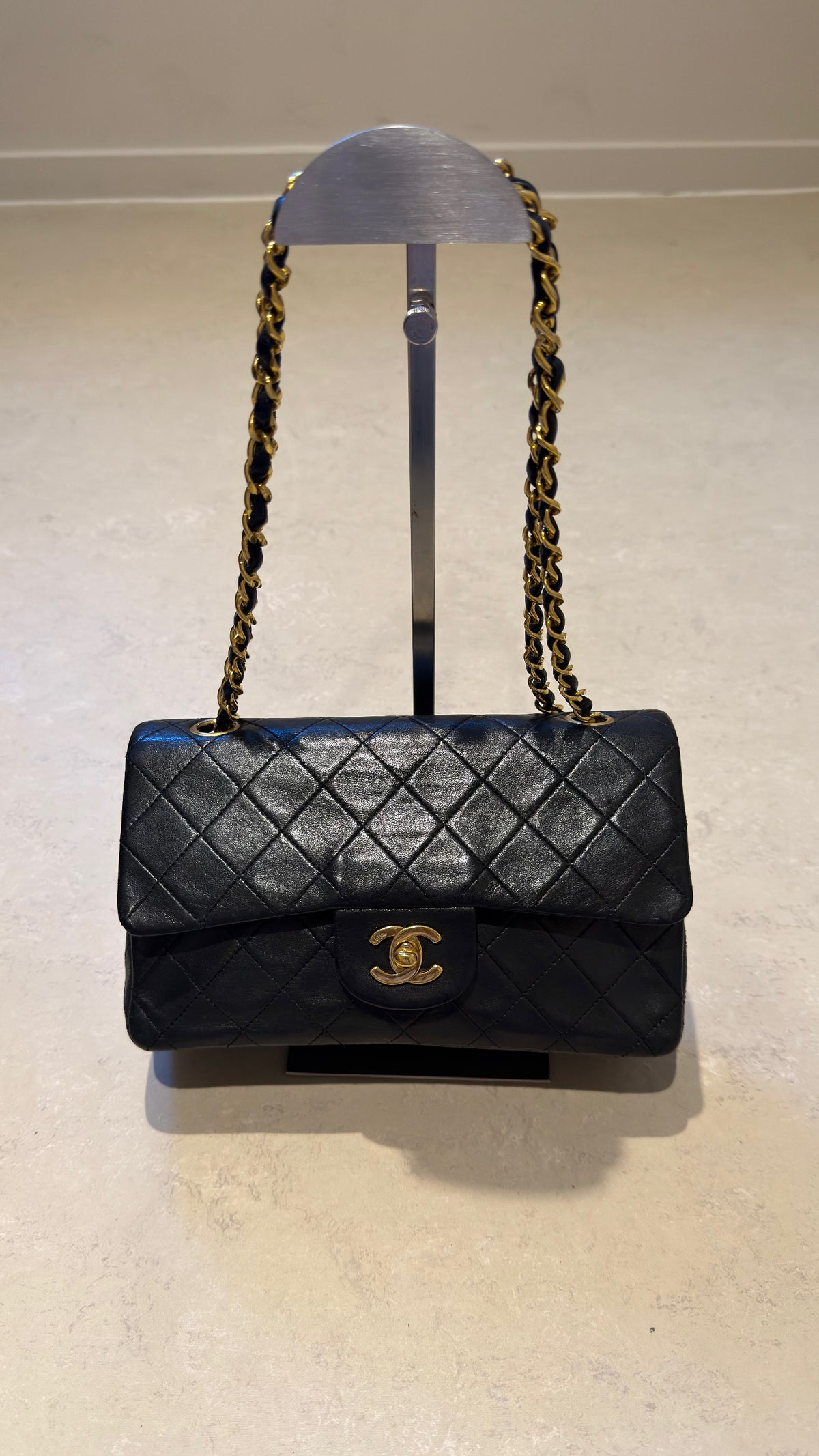 Chanel - Vintage Small Classic Double Flap Bag lambskin
