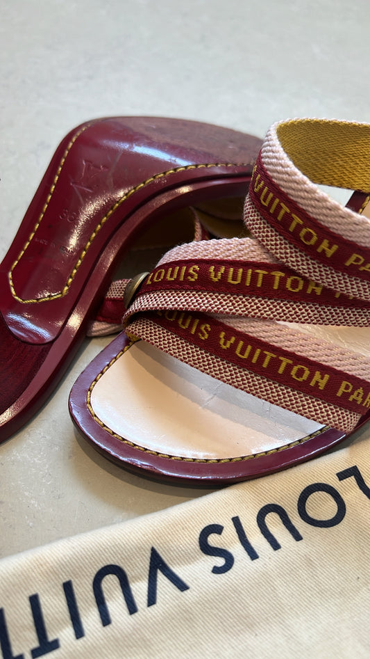 LOUIS VUITTON - BURGUNDY / PINK CANVAS LOGO SANDALS EU 36