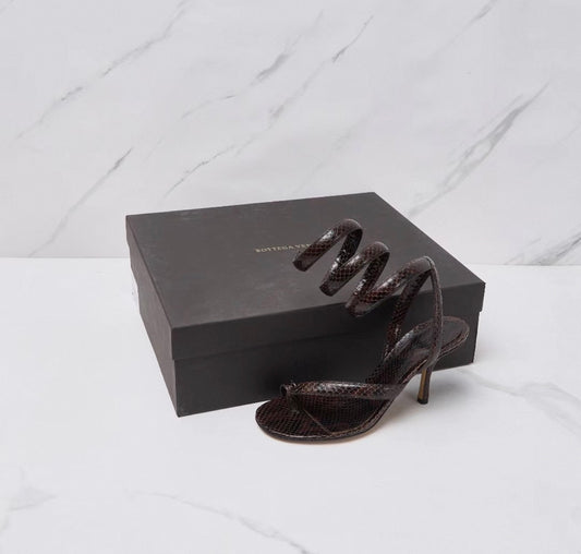 Bottega venetta spiral heels - BNIB