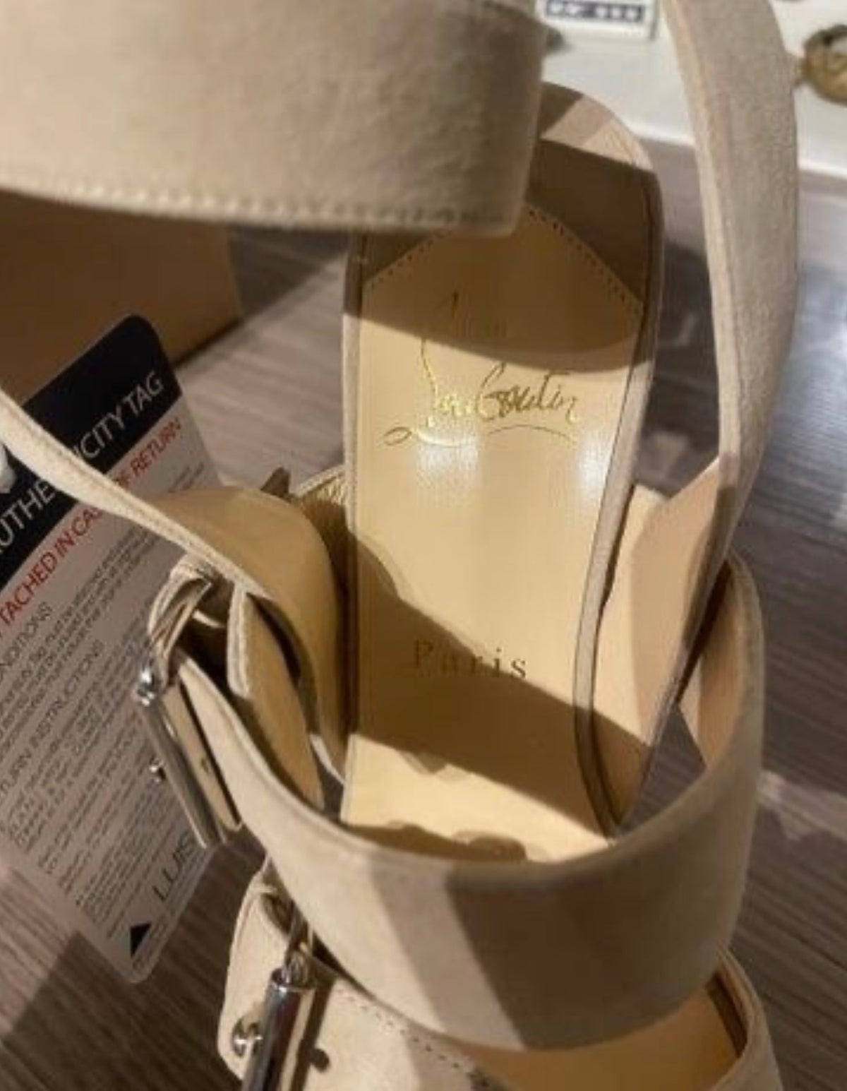 CHRISTIAN LOUBOUTIN - TUTENKABOUCLE EU 38